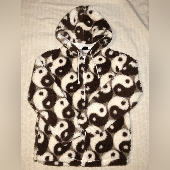 Sherpa Jacket - Picture 2 of 3